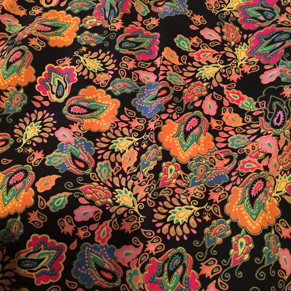 Medium floral Lindsey